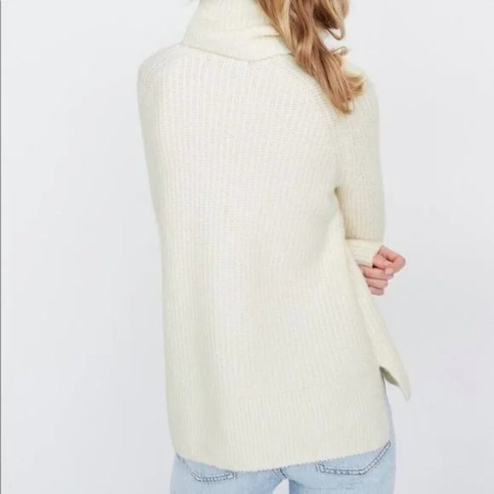 Madewell Fall Winter Chic Mercer Turtleneck Sweater Coziest Yarn Antique Cream - Picture 2 of 13